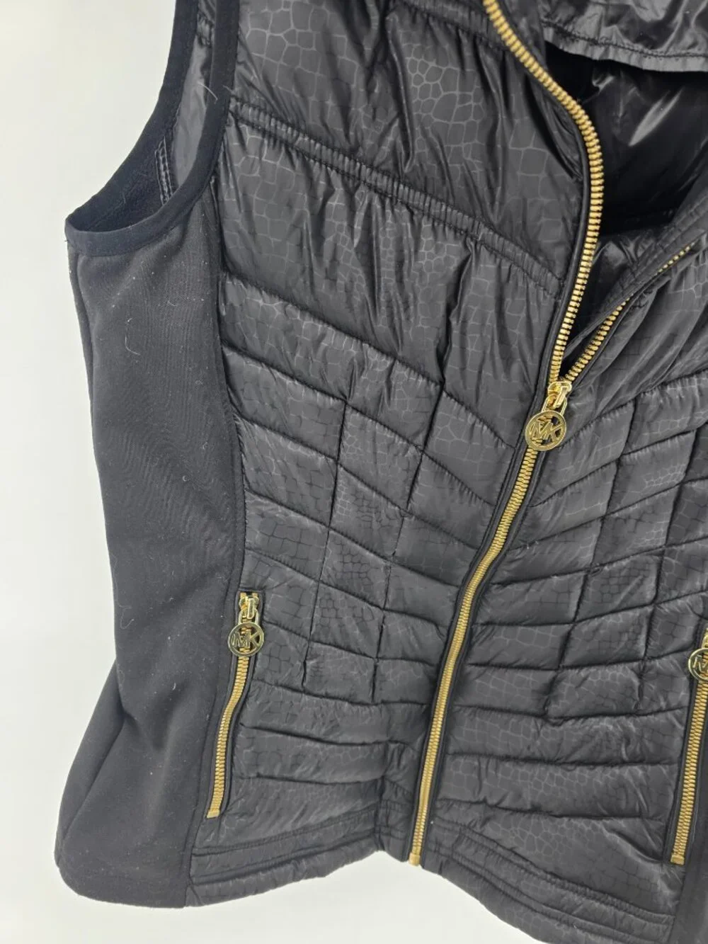 Michael Kors Black Quilted Puffer Vest Size M Faux Fur Hood Gold MK Logo